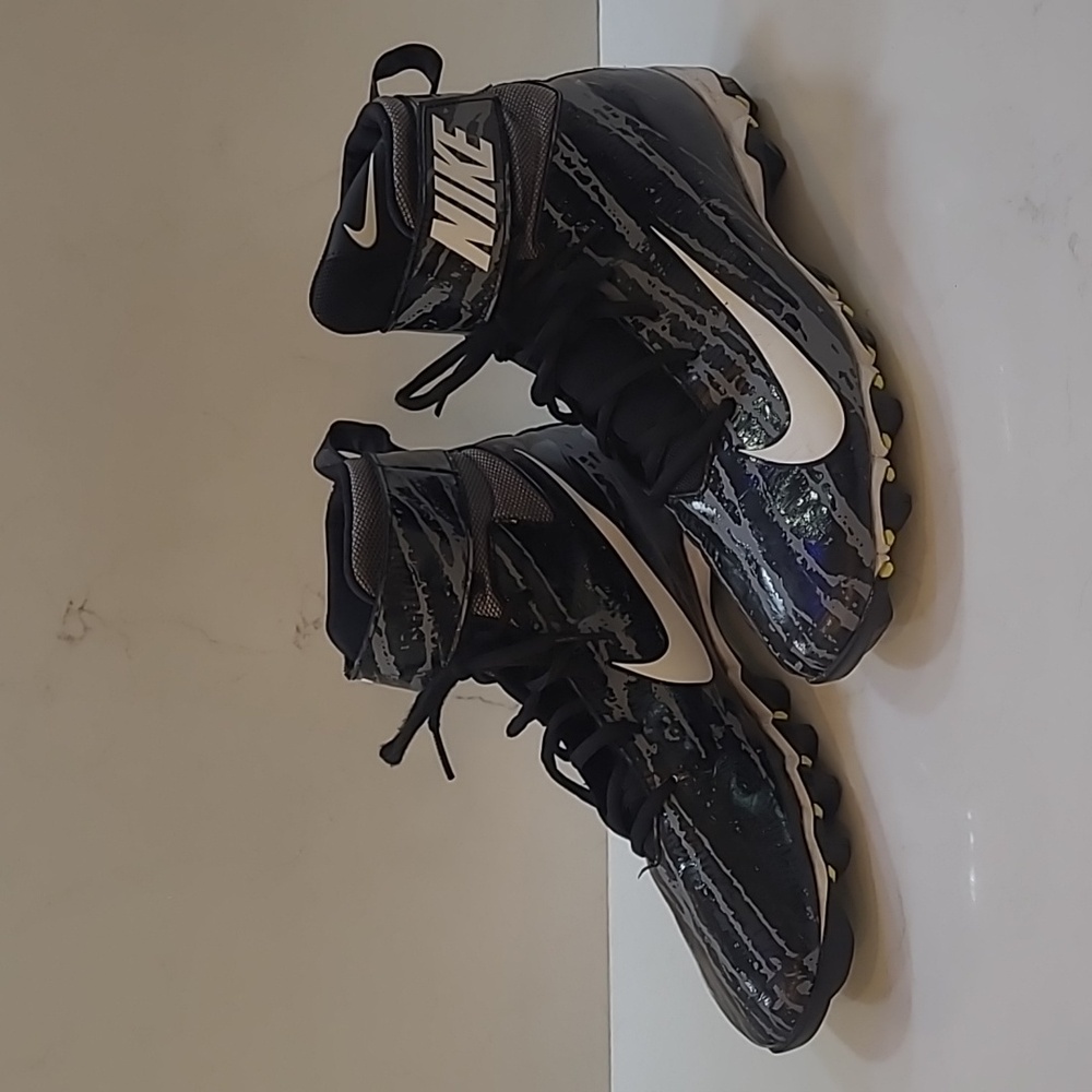 Strike Shark Men's Football Cleats 10.5
